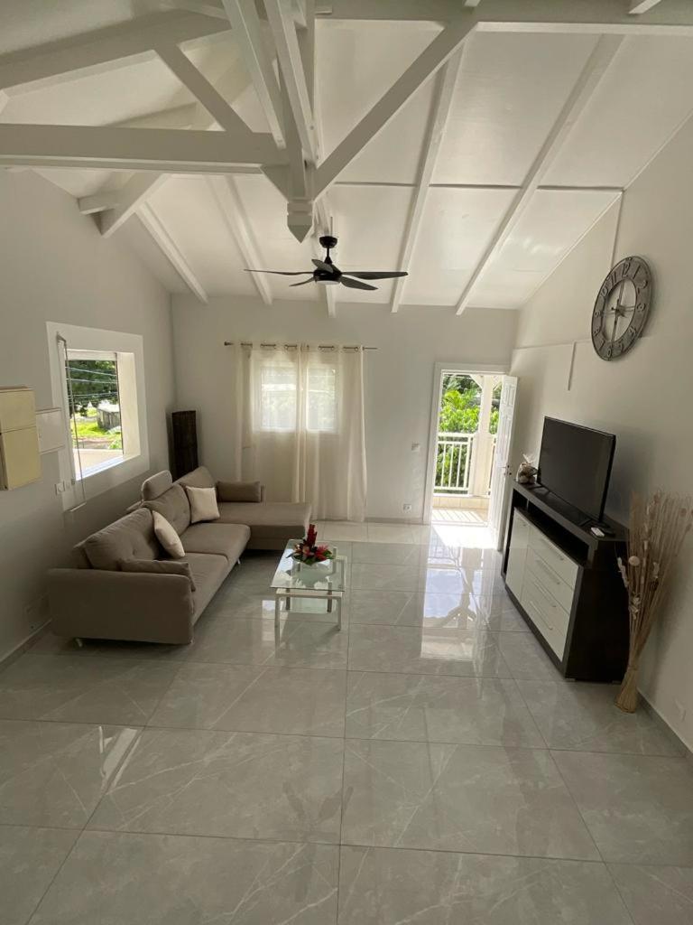 Location Les Flamboyants Apartment Sainte-Anne  Bagian luar foto